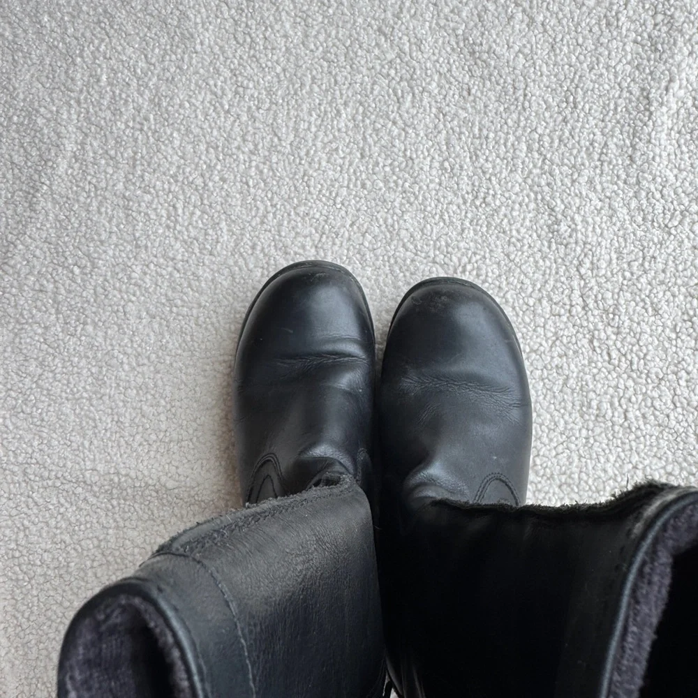 Keen Tyretread Black Leather Tall Boots - Picture 7 of 9